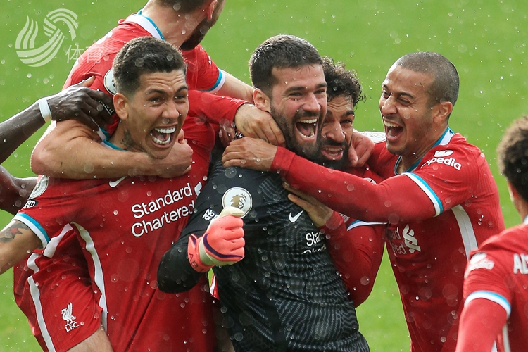 的比赛中曼 的比赛中曼