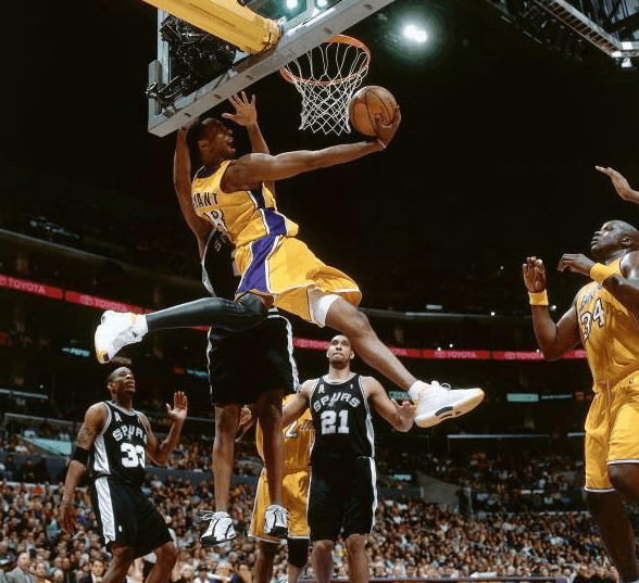 早段以持球 早段以持球